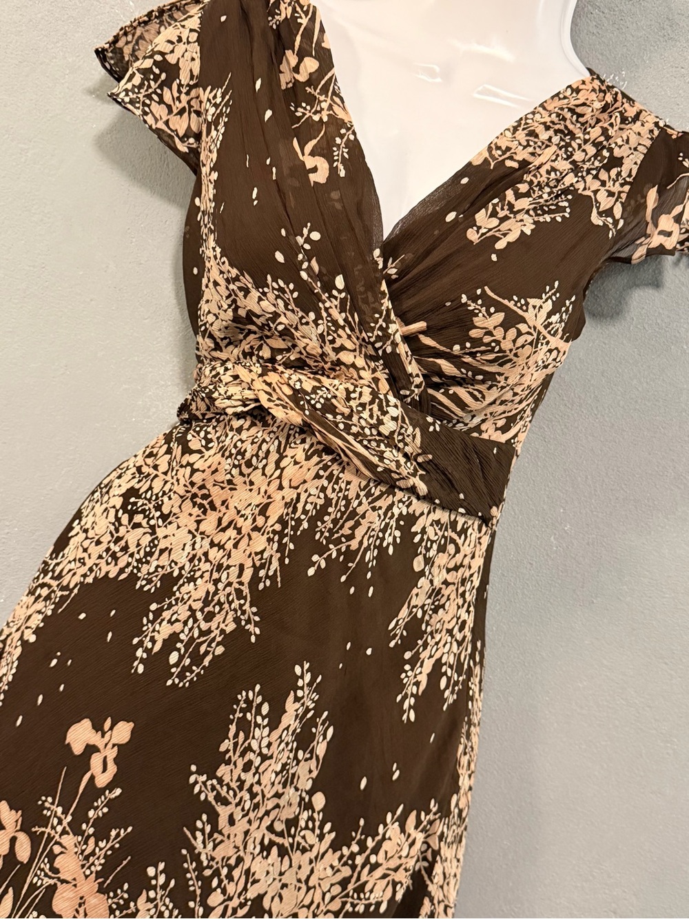 Ann Taylor 100% Silk Floral Chiffon Midi Dress (Size 0) - Picture 2 of 10